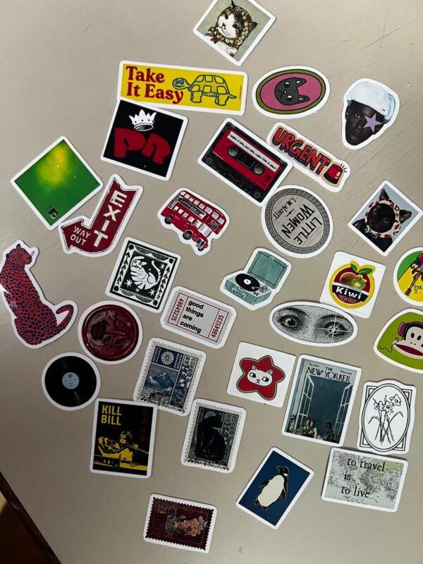 WhatsApp Image 2026-04-01 at 23.26.36 (2) Stickers personalizados
